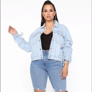 What’s The Ruche Denim Jacket Light Blue Wash